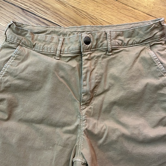 AMERICAN EAGLE Tech Twill Men’s Khaki Shorts Size 30 - Picture 4 of 10